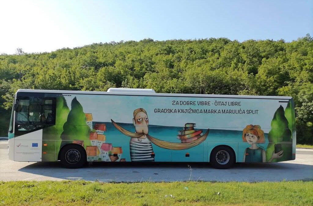 Bibliobus 2025.